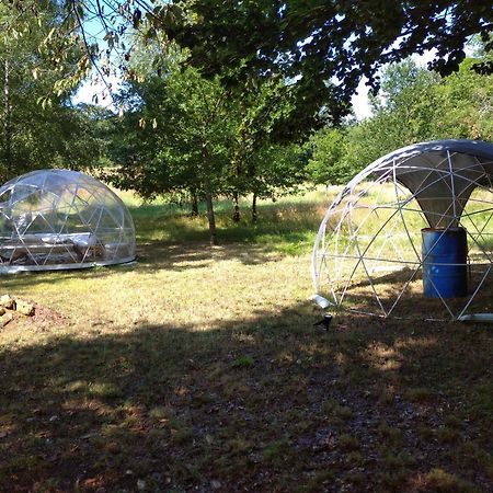 Voyage Spatio-Temporel Poussanges Eksteriør bilde
